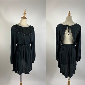 AMUSE SOCIETY Open Back Long Sleeve Lightweight Black Flowy Dress Medium